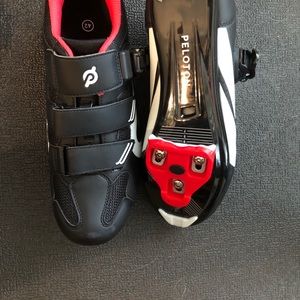 Peloton men’s shoes 42